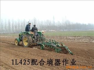 【大量供應優質土豆種植機、薯類收獲機、犁、秸稈還田機等產品(圖)】價格,廠家,圖片,其他耕地整地機械,德州寶豐農機制造-